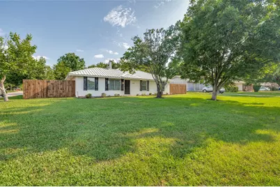 616 E Avenue E, Midlothian, TX 76065 - Photo 2