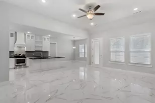 2217 S Peachtree Ct, Denison, TX 75020 - Photo 6