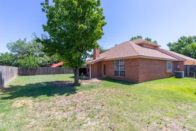 1026 Reeves Street, Abilene, TX 79602 - Photo 32