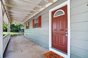 427 Whippoorwill Dr, Granbury, TX 76049 - Photo 8