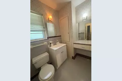2207 Stevens Woods Lane, Dallas, TX 75208 - Photo 8