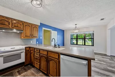 1344 Kiowa Drive E, Lake Kiowa, TX 76240 - Photo 12