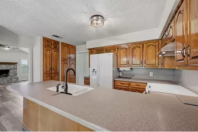 1344 Kiowa Drive E, Lake Kiowa, TX 76240 - Photo 14