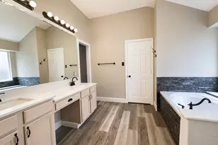 1612 Meadowview Dr, Corinth, TX 76210 - Photo 14