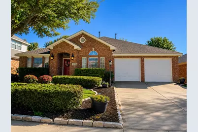 1612 Meadowview Drive, Corinth, TX 76210 - Photo 1