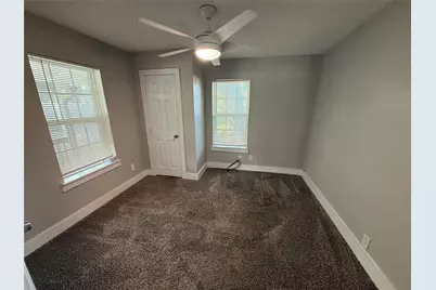 116 Griffin Street, Waxahachie, TX 75165 - Photo 4