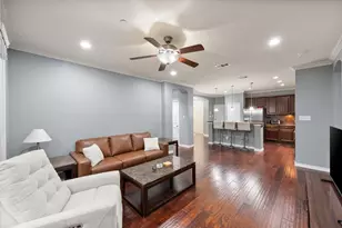 950 Henderson St, Fort Worth, TX 76102 - Photo 12