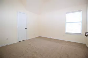 2719 Explorador, Grand Prairie, TX 75054 - Photo 30