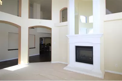2719 Explorador, Grand Prairie, TX 75054 - Photo 12