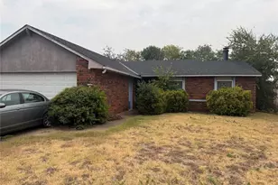 1416 Steinburg Ln, Fort Worth, TX 76134 - Photo 1