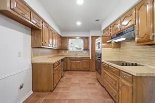 1920 Westminster Dr, Carrollton, TX 75007 - Photo 12