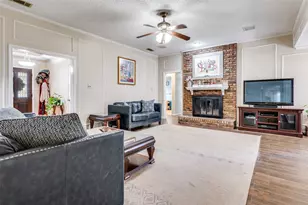722 Corinthian Pl, Duncanville, TX 75137 - Photo 4