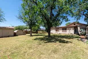 2041 Swenson St, Abilene, TX 79603 - Photo 38