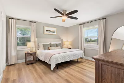 10647 Chesterton Drive, Dallas, TX 75238 - Photo 22