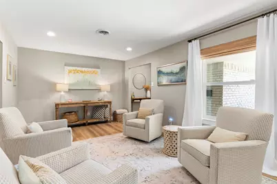 10647 Chesterton Drive, Dallas, TX 75238 - Photo 20