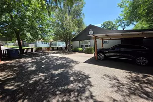 532 Griffith Ave, Dallas, TX 75208 - Photo 4