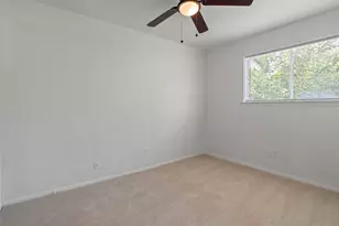 1410 Clearbrook St, Lancaster, TX 75134 - Photo 10