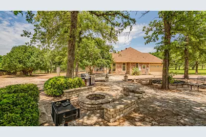 101 Windsong Lane, Tolar, TX 76476 - Photo 4