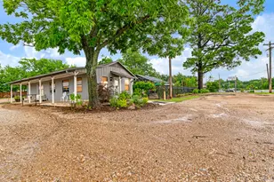 4645 Lamar Ave, Paris, TX 75462 - Photo 1