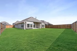 200 Sweetwater Dr, Commerce, TX 75428 - Photo 32