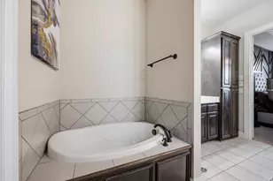 504 Stillwater Dr, Waxahachie, TX 75165 - Photo 18