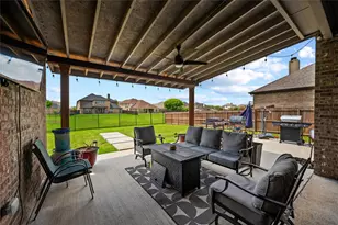 504 Stillwater Dr, Waxahachie, TX 75165 - Photo 30
