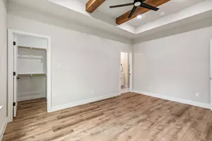 5652 Black Pine Cir, Granbury, TX 76048 - Photo 20