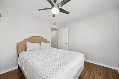 1802 N Prairie Avenue, Dallas, TX 75204 - Photo 22
