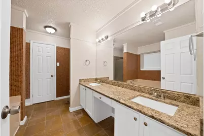 4213 Phoenix Drive, Carrollton, TX 75010 - Photo 18
