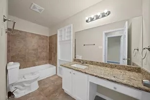 4213 Phoenix Dr, Carrollton, TX 75010 - Photo 8