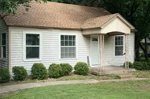 310 College St, Wilmer, TX 75172 - Photo 24