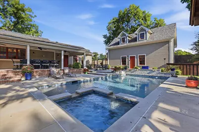 426 E Texas Street, Grapevine, TX 76051 - Photo 28
