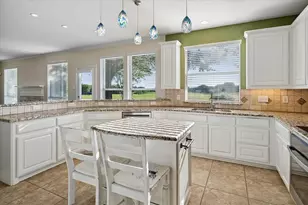 2125 Clubside Dr, Corinth, TX 76210 - Photo 16