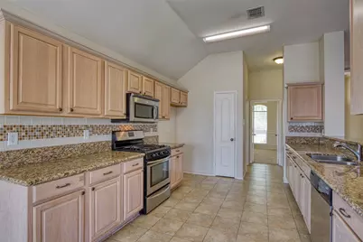 11902 Amber Valley Drive, Frisco, TX 75035 - Photo 10