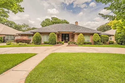 6724 Blue Meadow Drive, Fort Worth, TX 76132 - Photo 1