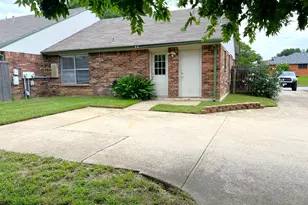 405 Augustine Dr, Euless, TX 76039 - Photo 18
