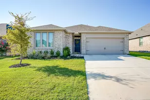 1448 Eagle Nest Dr, Pelican Bay, TX 76020 - Photo 1