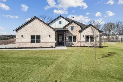 340 Slimp Bluff, Azle, TX 76020 - Photo 1