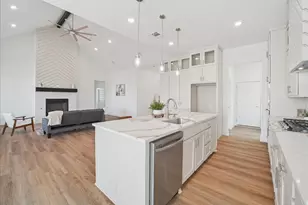 340 Slimp Blf, Azle, TX 76020 - Photo 18