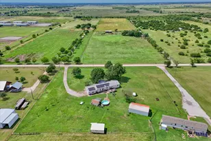 1524 County Rd 1107B, Cleburne, TX 76031 - Photo 28