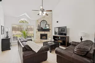 14217 Winter Hill Dr, Little Elm, TX 75068 - Photo 4
