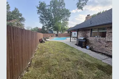 4208 Hemlock Street, Fort Worth, TX 76137 - Photo 16