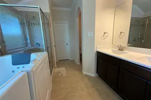 225 Woodhaven Trl, Waco, TX 76657 - Photo 10
