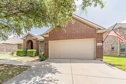8648 Prairie Dawn Drive, Fort Worth, TX 76131 - Photo 2