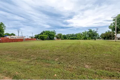 2011 Duval Drive, Arlington, TX 76002 - Photo 2