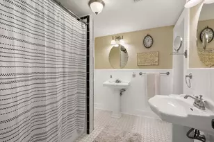 2001 Lipscomb St, Fort Worth, TX 76110 - Photo 32