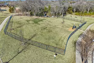 2521 Barnwood Ln, Garland, TX 75042 - Photo 28