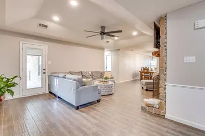 7008 County Road 527, Burleson, TX 76028 - Photo 6