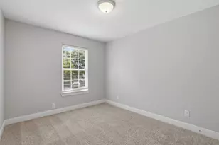 1022 W Shepherd St, Denison, TX 75020 - Photo 18