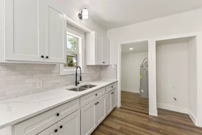 418 Lillian Street, Dallas, TX 75211 - Photo 10